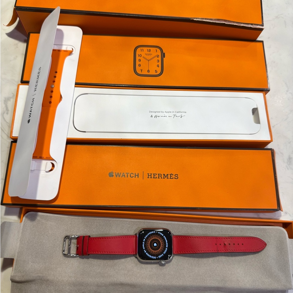 Apple Watch Hermès with Red Leather Strap Series 7 41mm